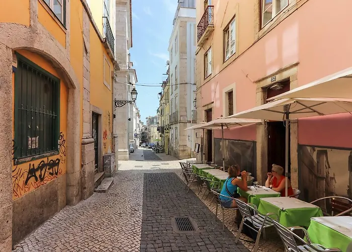 شقة Tailor Made Flat In Bairro Alto *